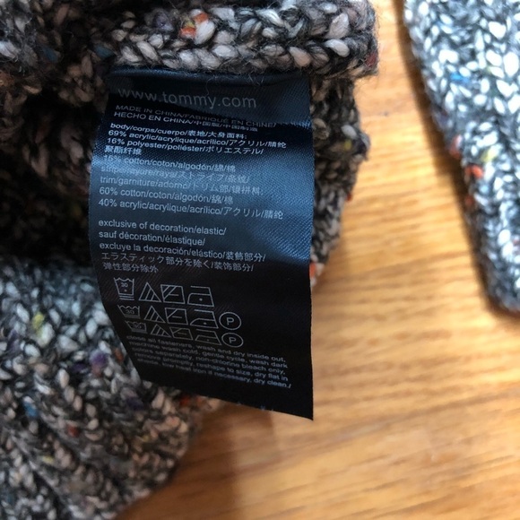 Tommy Hilfiger Boy's Chunky Knitted Cardigan Sweater - Picture 6 of 6